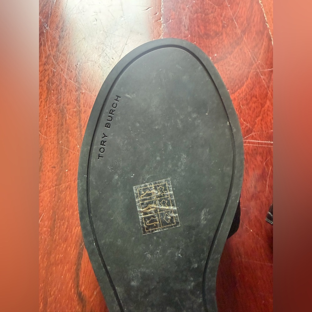 Tory Burch Black Embossed Slide Sandals w. Original New with Box size 8 1/2 - Picture 7 of 12